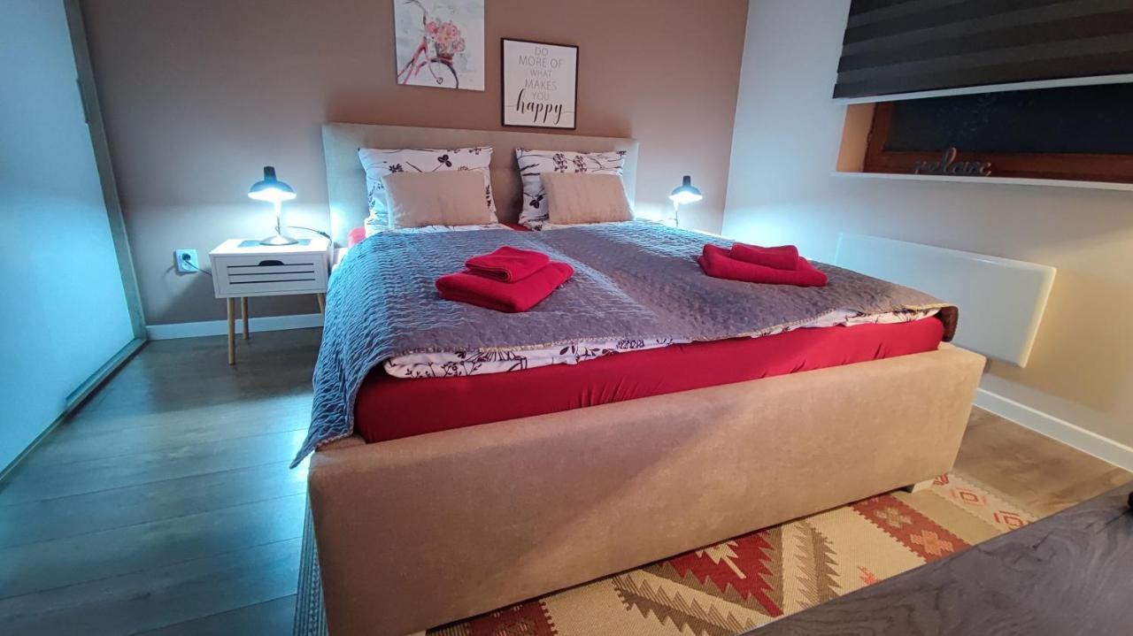 Cozy, Nice & Quiet Apartment Lucky Sarajevo - Free Public Parking Luaran gambar